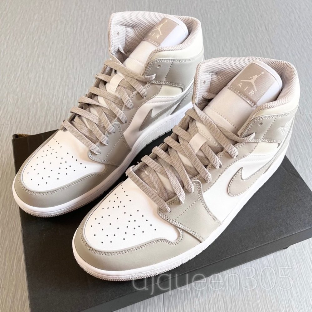 Air Jordan 1 Mid College Grey - Picture 4 of 9